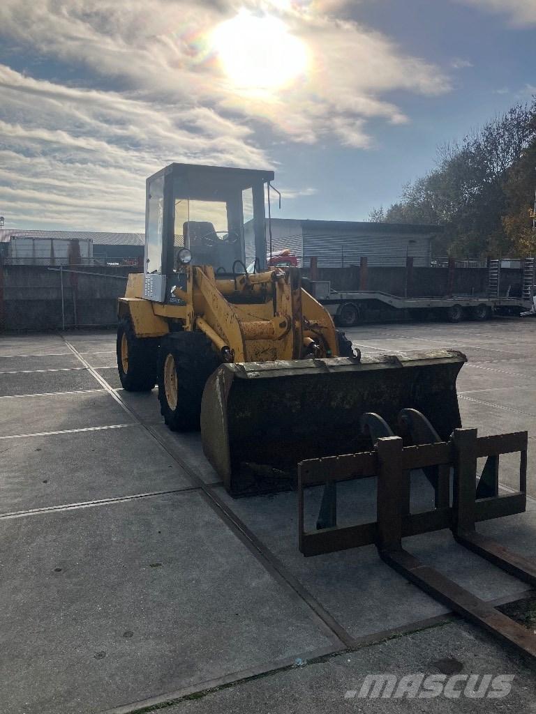 O&K L 6 shovel Rataslaadurid