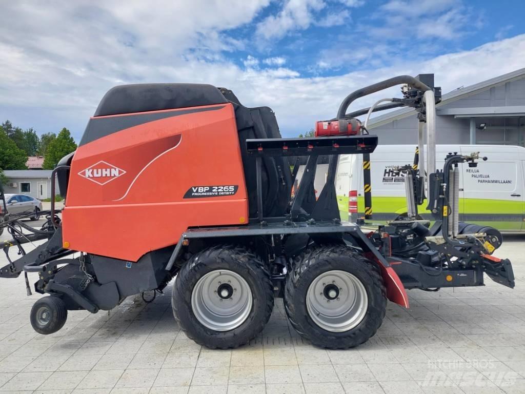 Kuhn VBP 2265 Ruloonpressid