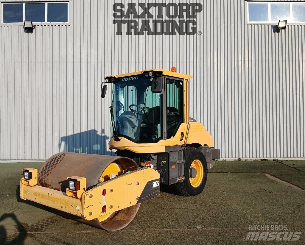 Volvo SD75, Vält Ühe trumliga rullid