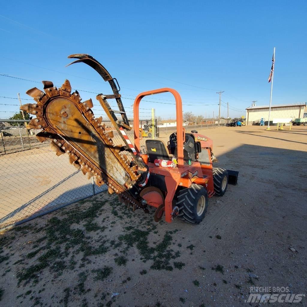Ditch Witch RT 45 Pinnaselõikurid