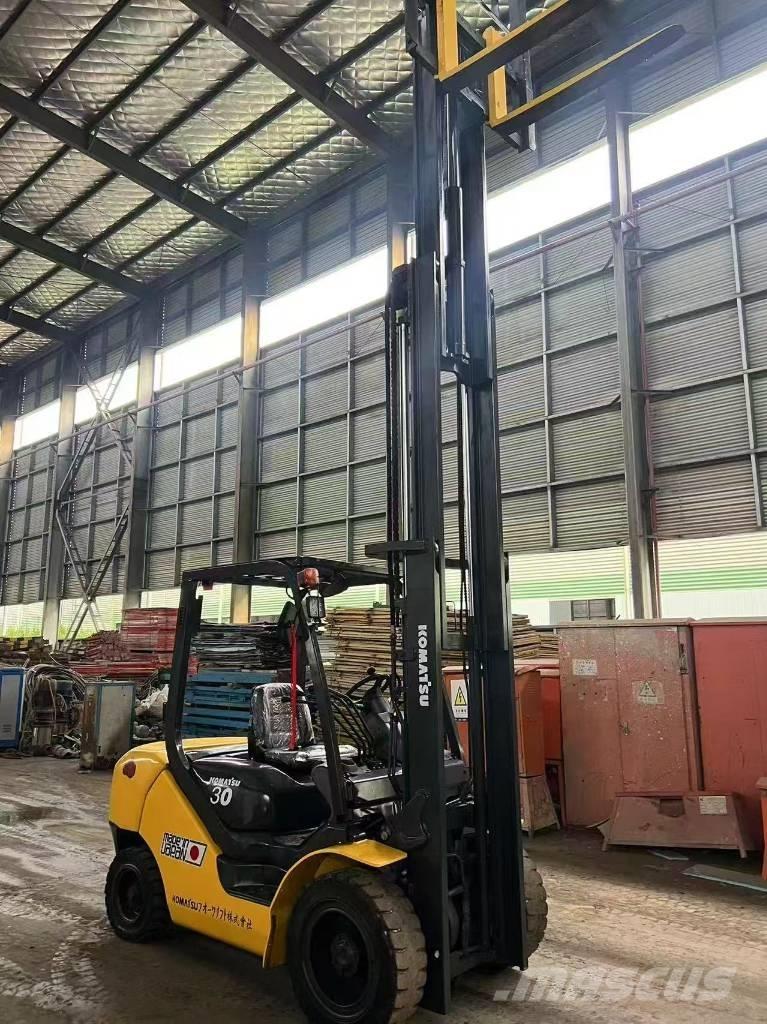 Komatsu FD 30 T-17 Diiseltõstukid