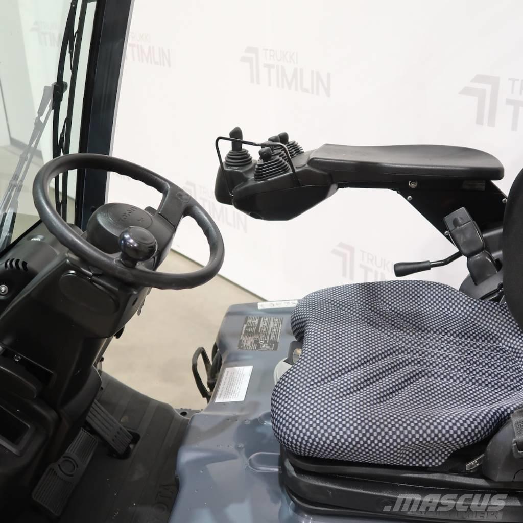 Toyota 8FBM20T Elektritõstukid