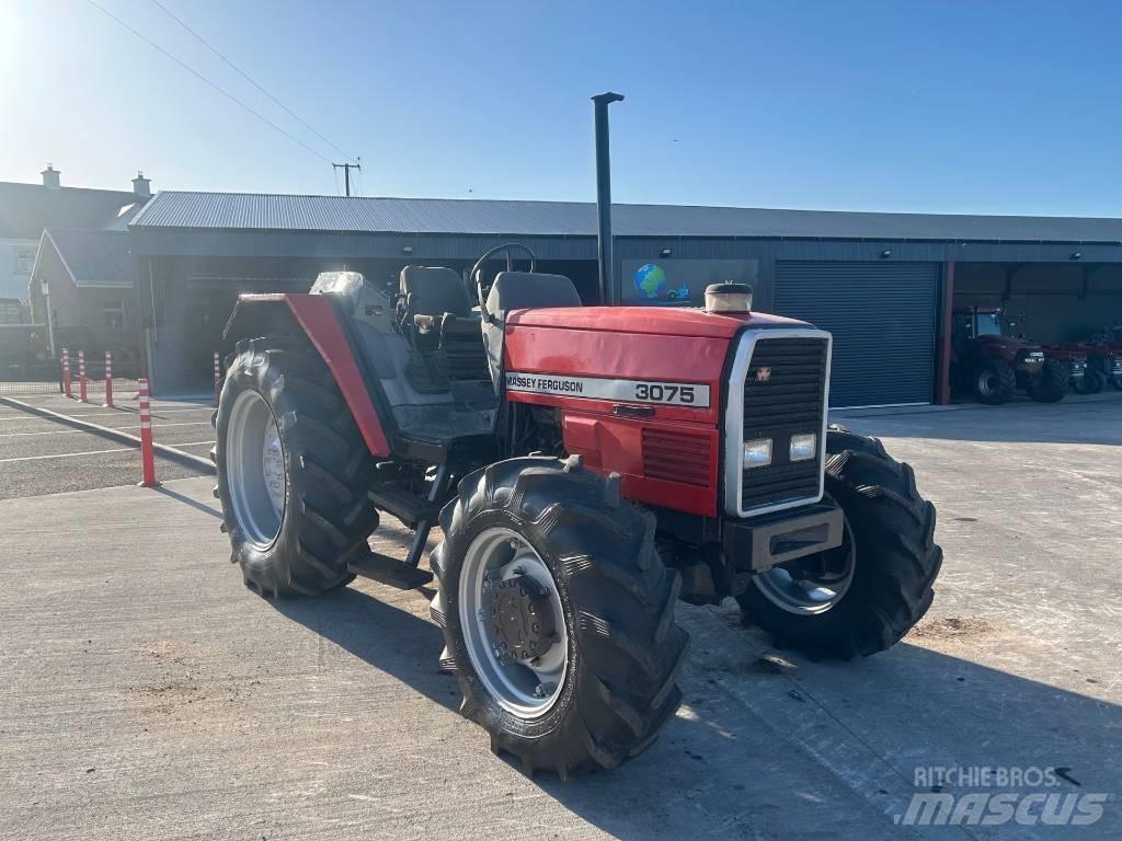 Massey Ferguson 3075 Traktorid