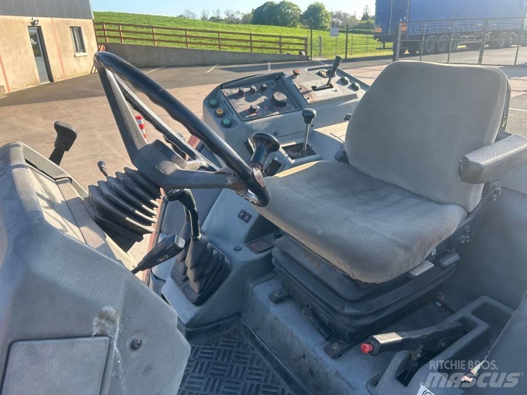 Massey Ferguson 3075 Traktorid