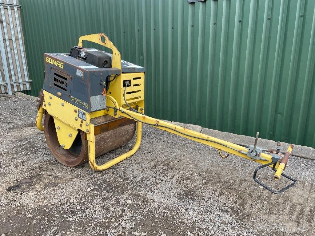 Bomag BW 71 E Ühe trumliga rullid