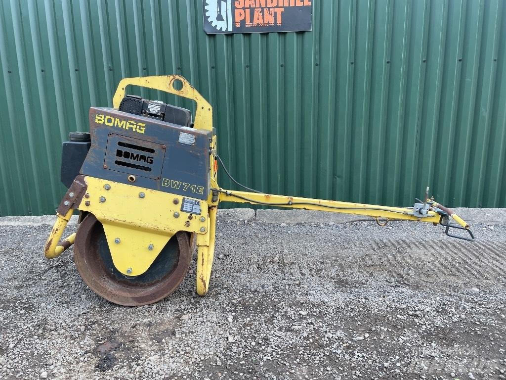 Bomag BW 71 E Ühe trumliga rullid