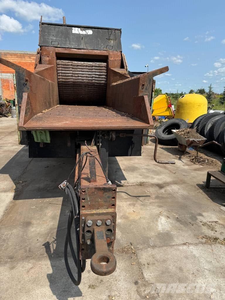JENZ AZ-50 Puiduhakkurid