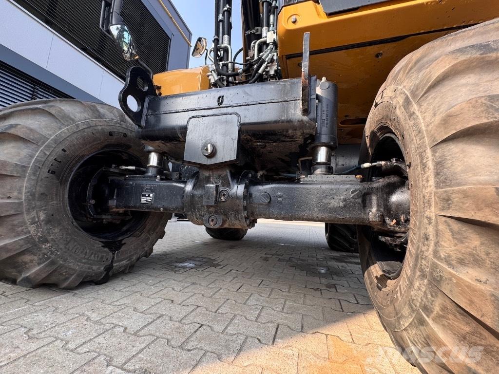 CAT M316 Ratasekskavaatorid