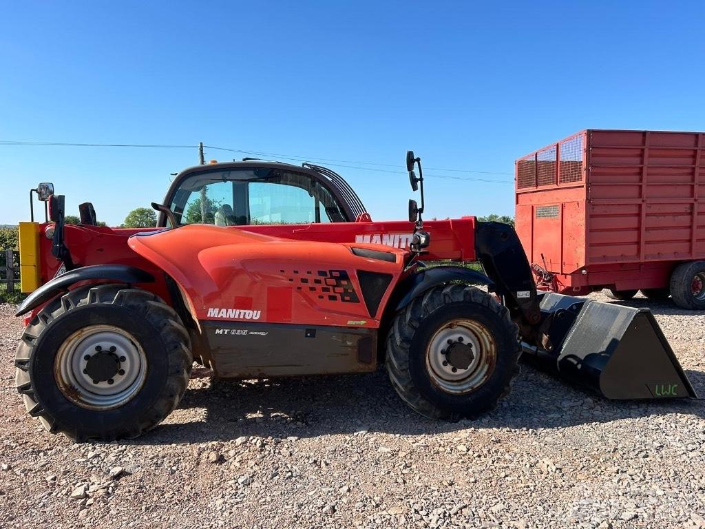 Manitou MT 835 Teleskooplaadurid