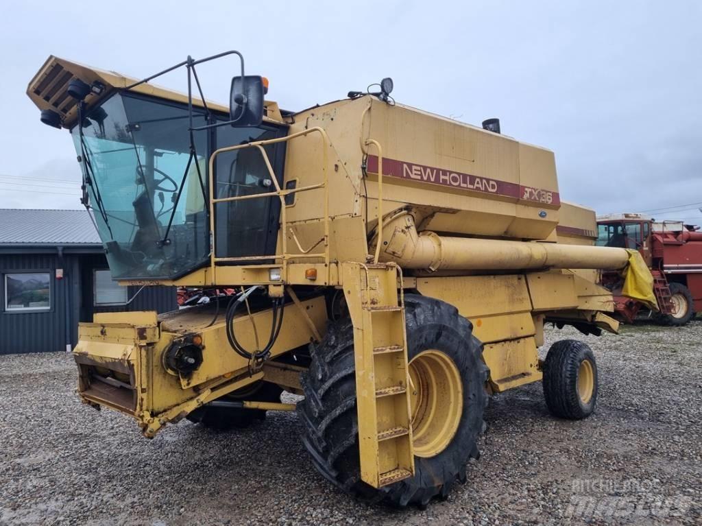 New Holland TX 36 Teraviljakombainid