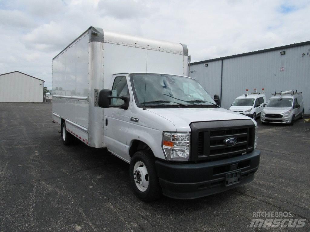 Ford E-350 Furgoonautod