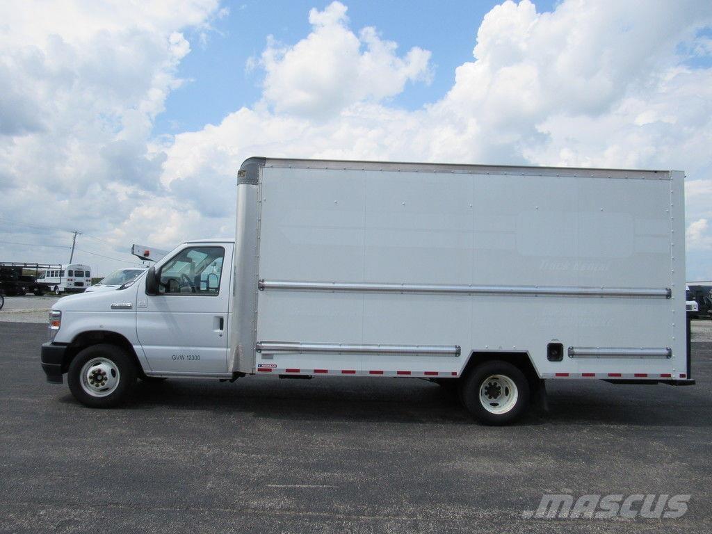 Ford E-350 Furgoonautod
