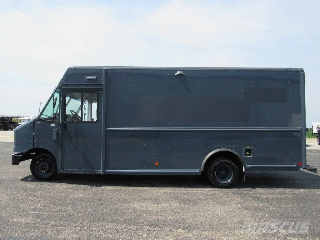 Ford E-450 Furgoonautod