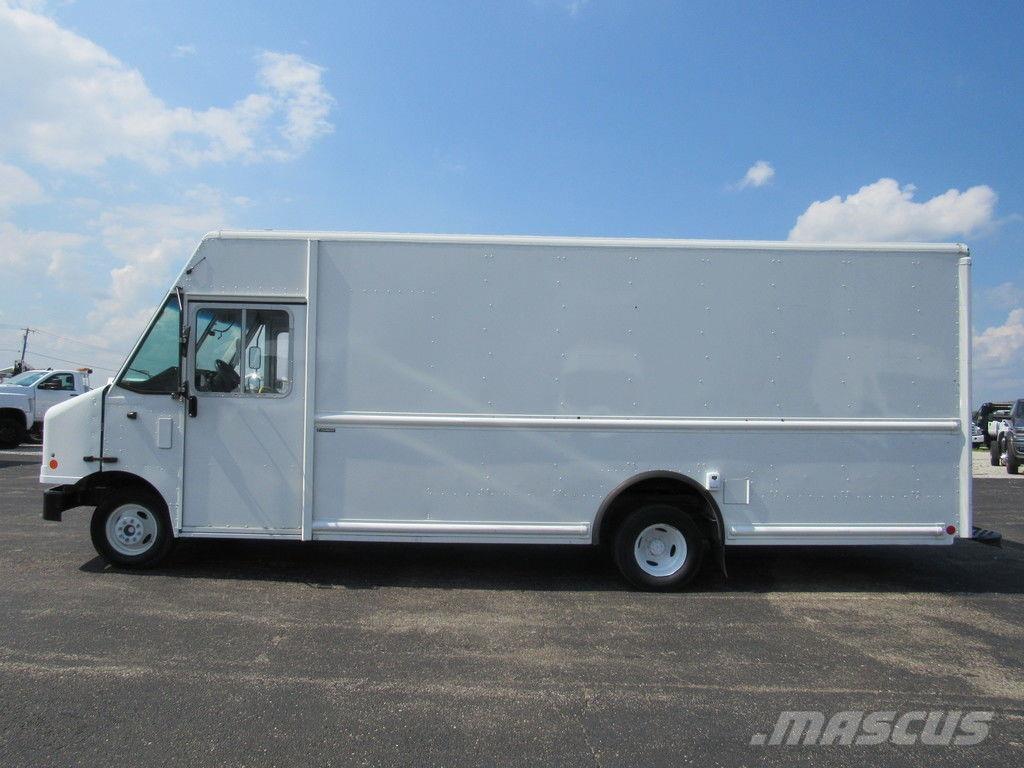 Ford E-450 Furgoonautod