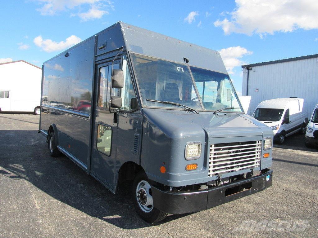 Ford E-450 Furgoonautod
