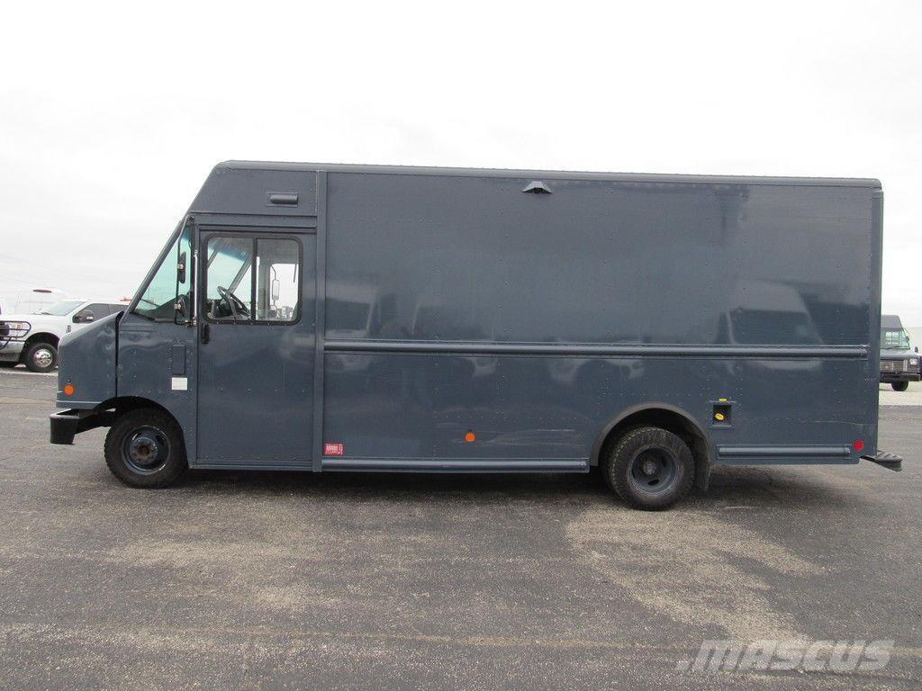 Ford E-450 Furgoonautod