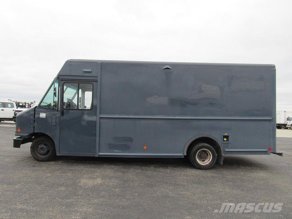 Ford E-450 Furgoonautod