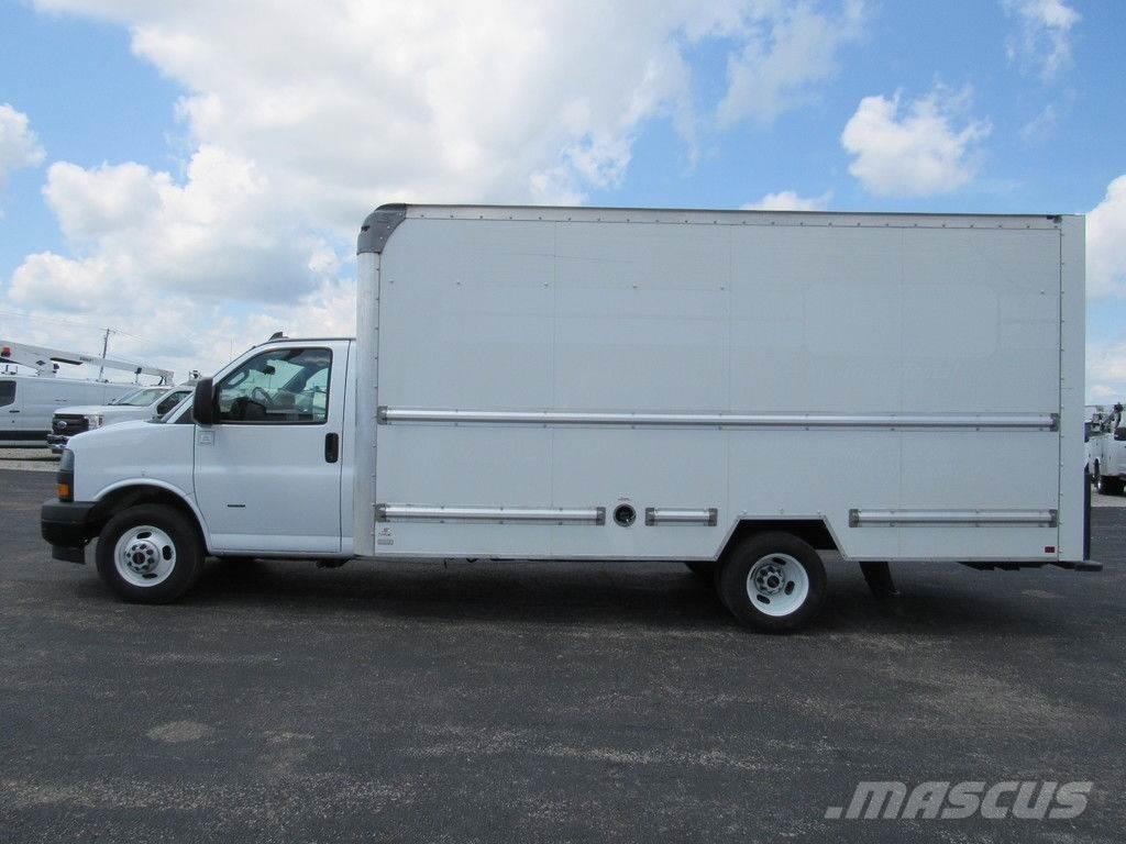 GMC Savana 3500 Furgoonautod