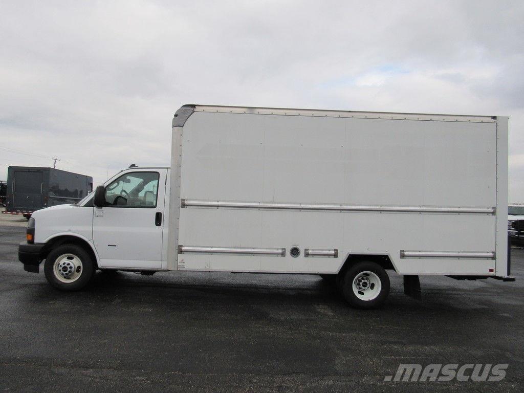 GMC Savana 3500 Furgoonautod