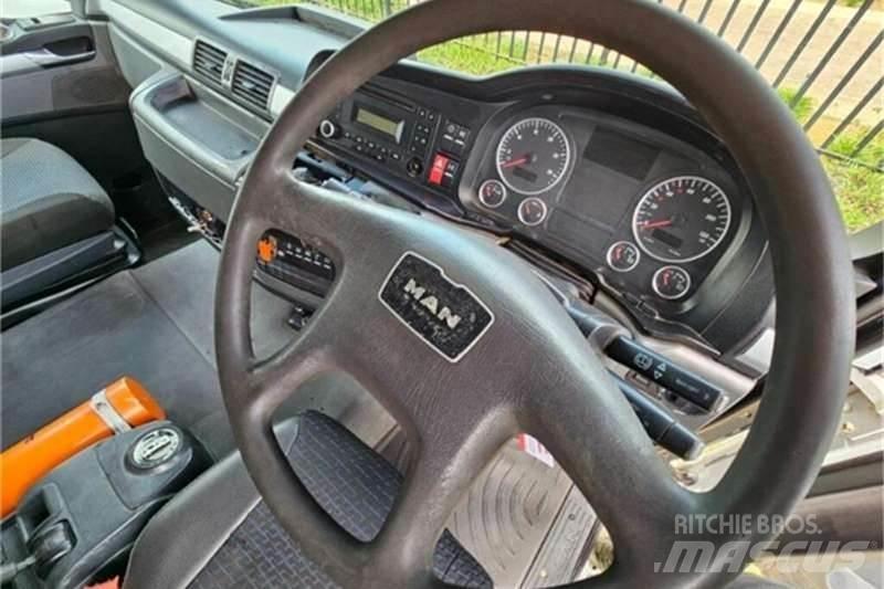 MAN 33 SERIES Muud veokid