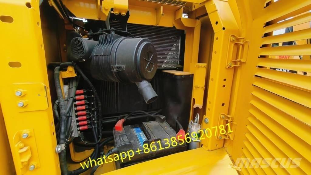 Komatsu PC 130-7 Väikeekskavaatorid 7t-12t