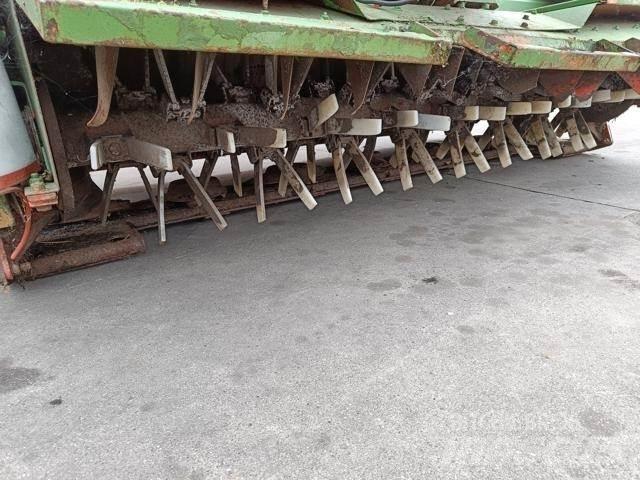 Kuhn CF280 Niidukid