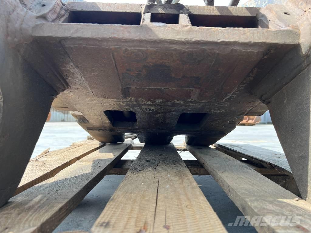 Volvo S3 / 352F Kiirliitmikud