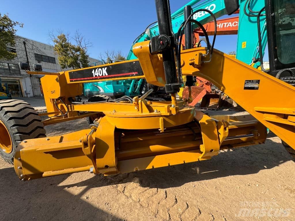 CAT 140 K Greiderid
