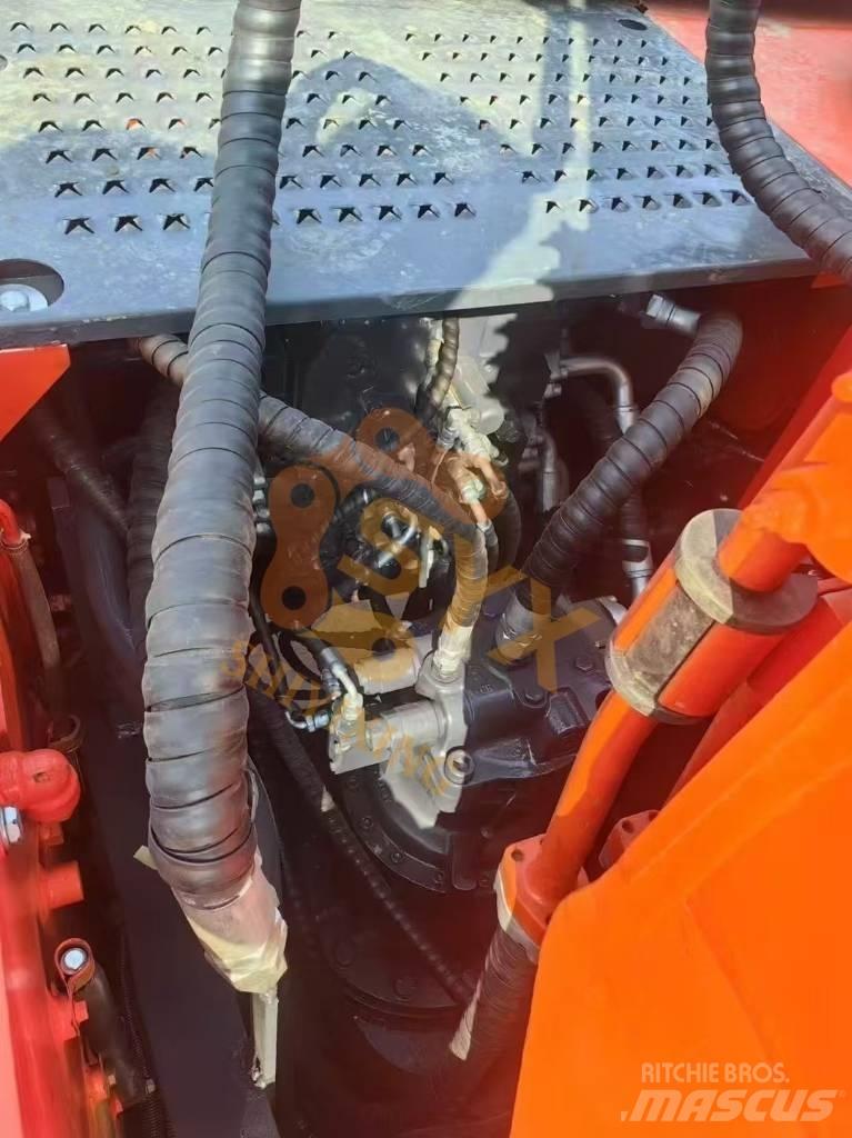 Doosan DX 225 LC Pika noolega ekskavaatorid