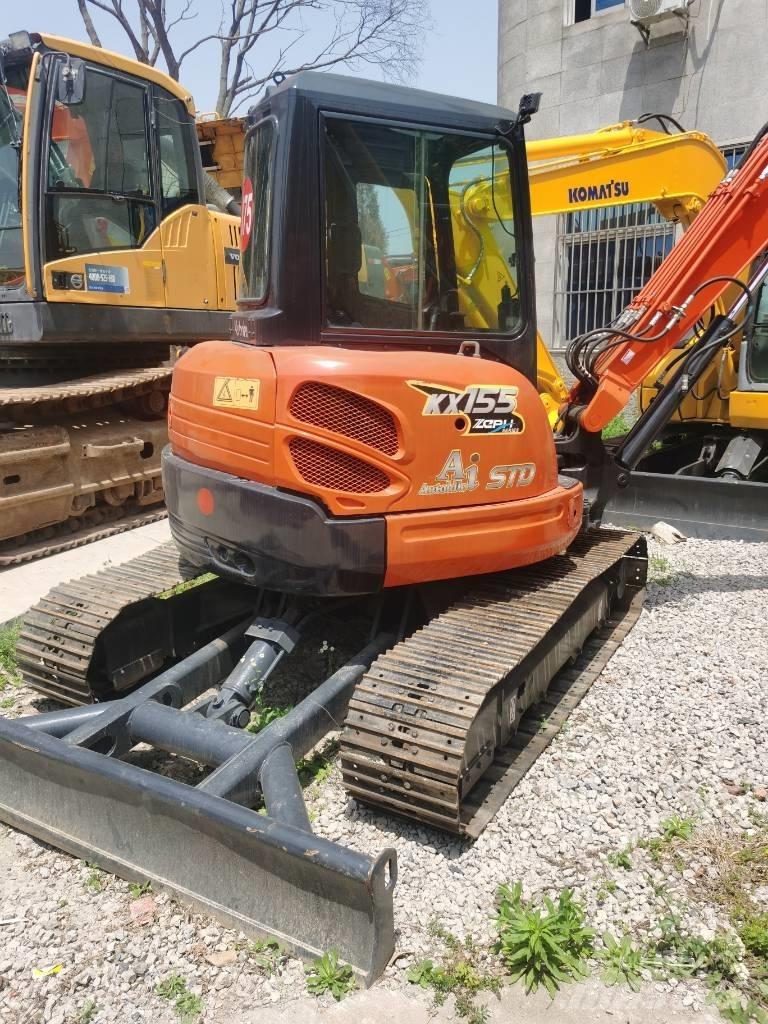 Kubota KX 155 Roomikekskavaatorid