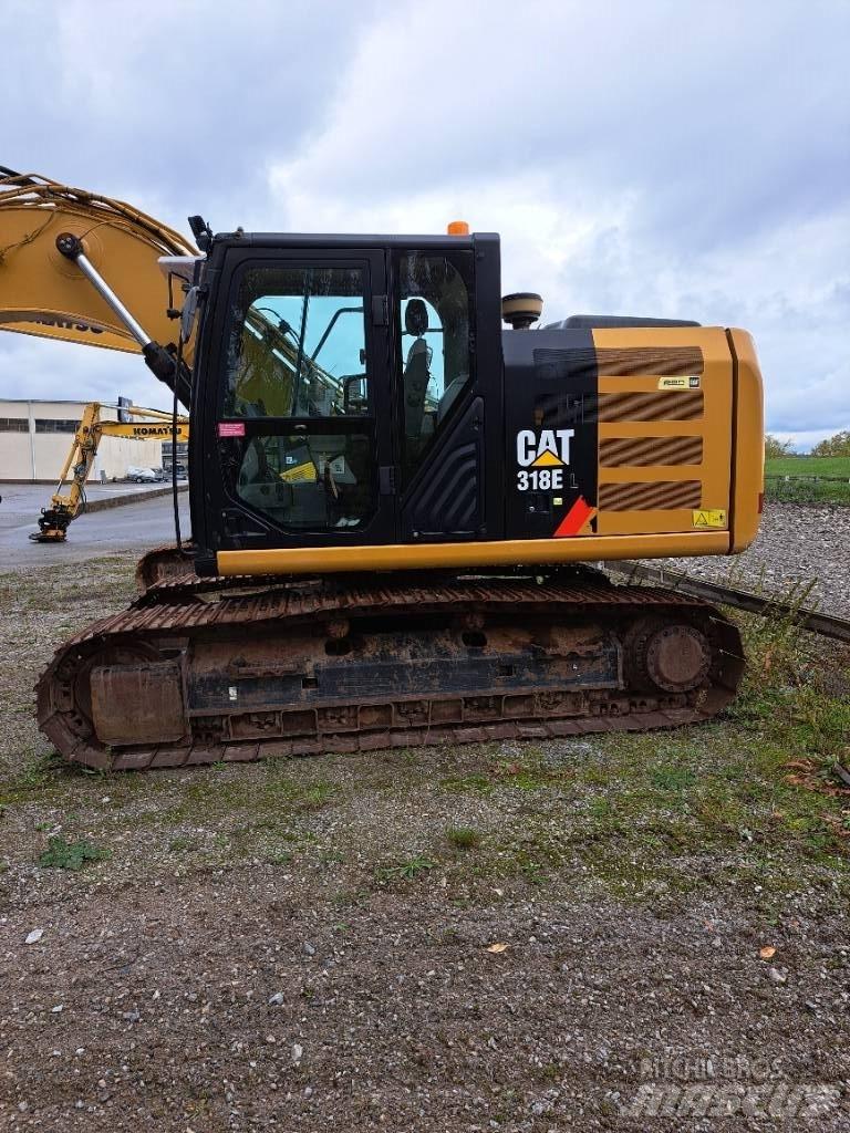 CAT 318 E L Roomikekskavaatorid
