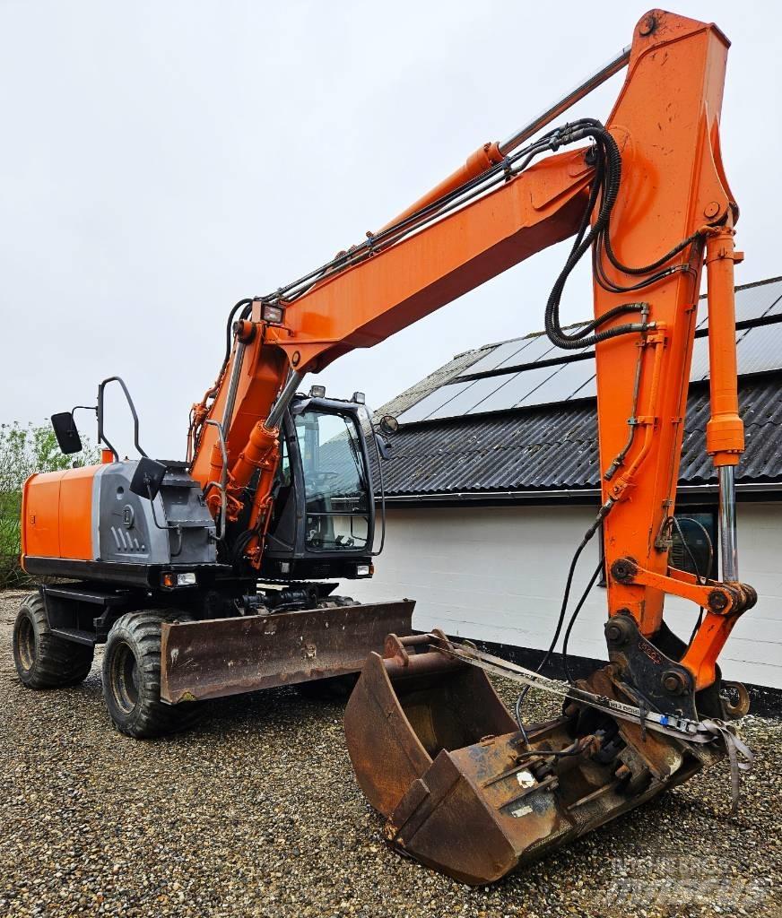 Hitachi ZX 140 W-3 Ratasekskavaatorid