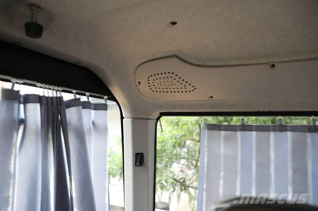 XCMG XE60GA Roomikekskavaatorid