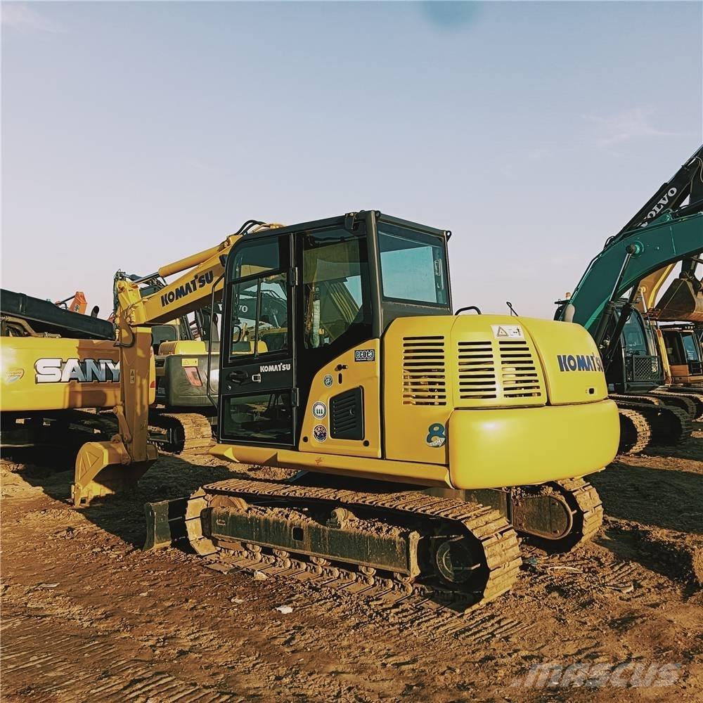 Komatsu PC70-8 Väikeekskavaatorid 7t-12t