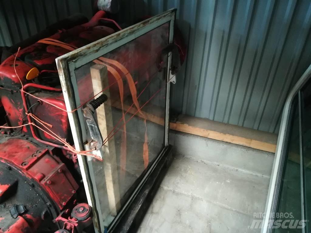 O&K RH 6 Kabiinid