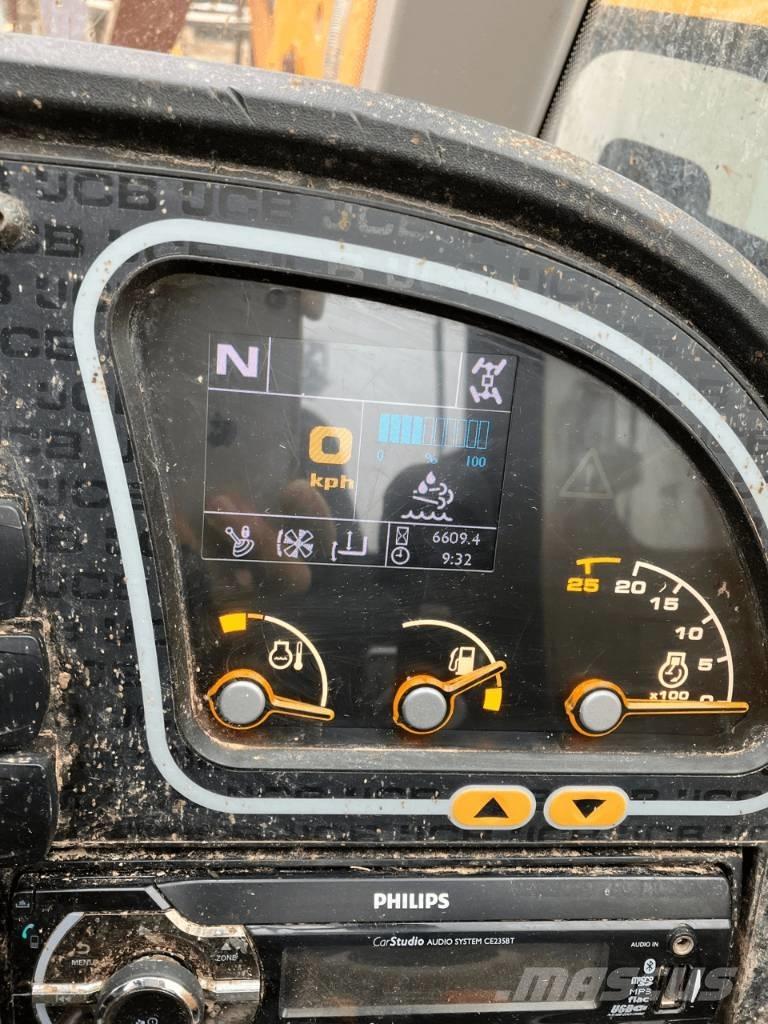 JCB 527-58 Põllumajanduslikud teleskoopkäitlejad