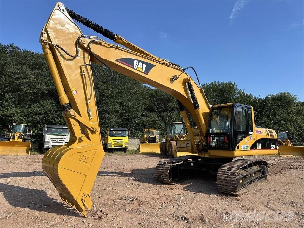 CAT 325C Roomikekskavaatorid