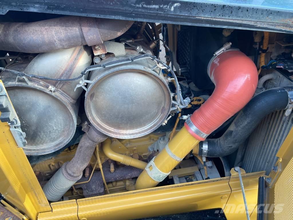 CAT D 5 LGP Buldooserid