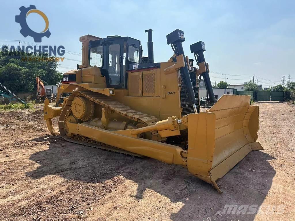 CAT D 8 R Buldooserid