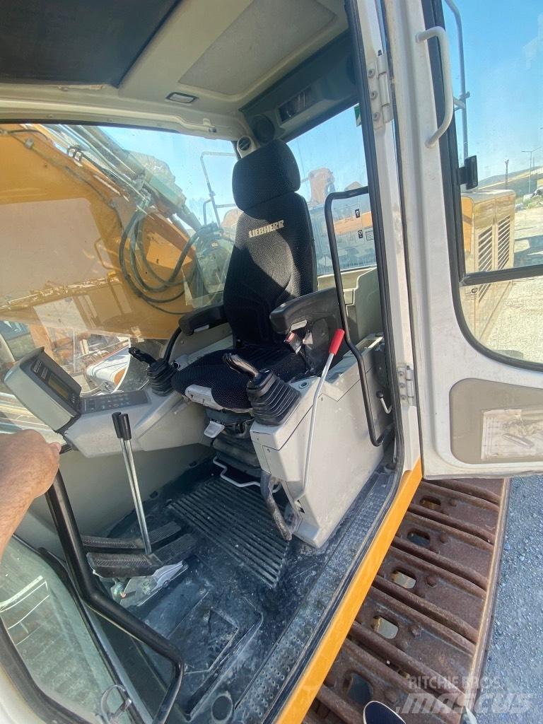 Liebherr 954 SME Roomikekskavaatorid