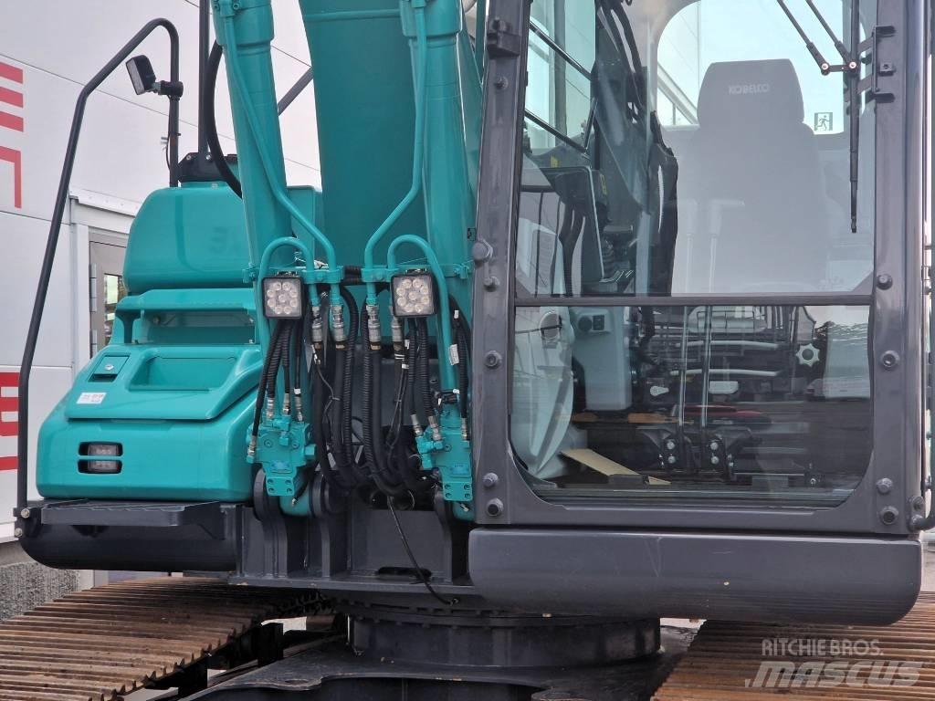 Kobelco SK 130 LC Roomikekskavaatorid