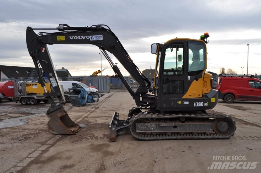 Volvo ECR 88 D Väikeekskavaatorid 7t-12t