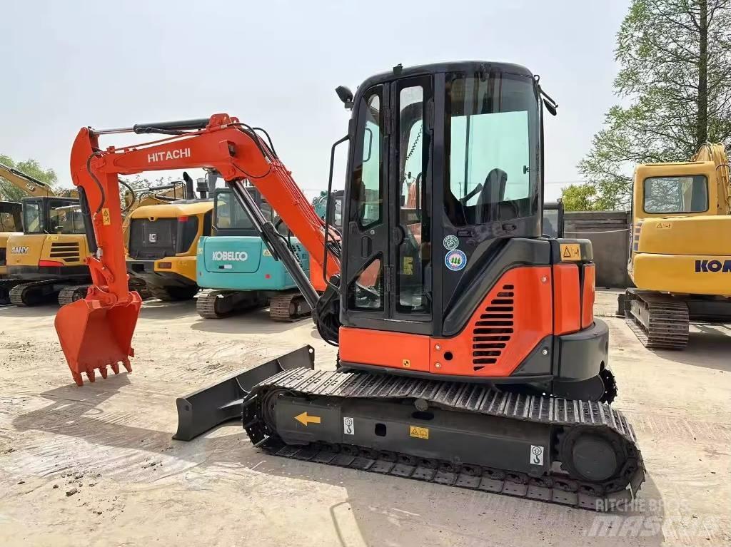 Hitachi ZX 50U Miniekskavaatorid < 7 t