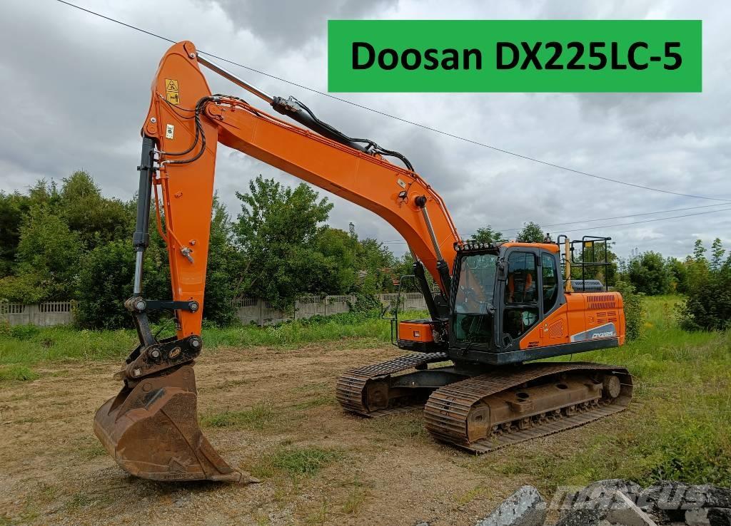 Doosan DX 225 LC-5 Roomikekskavaatorid