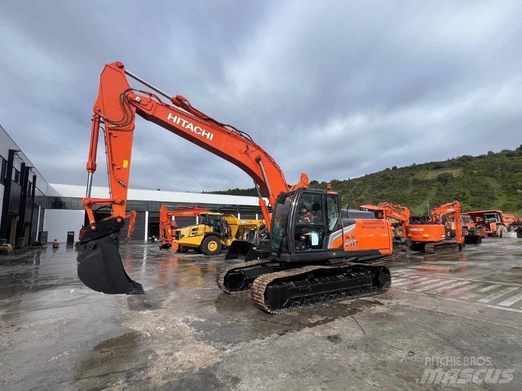Hitachi ZX 210 LC-7 Roomikekskavaatorid