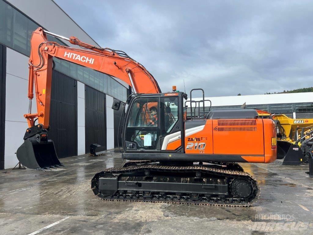 Hitachi ZX 210 LC-7 Roomikekskavaatorid