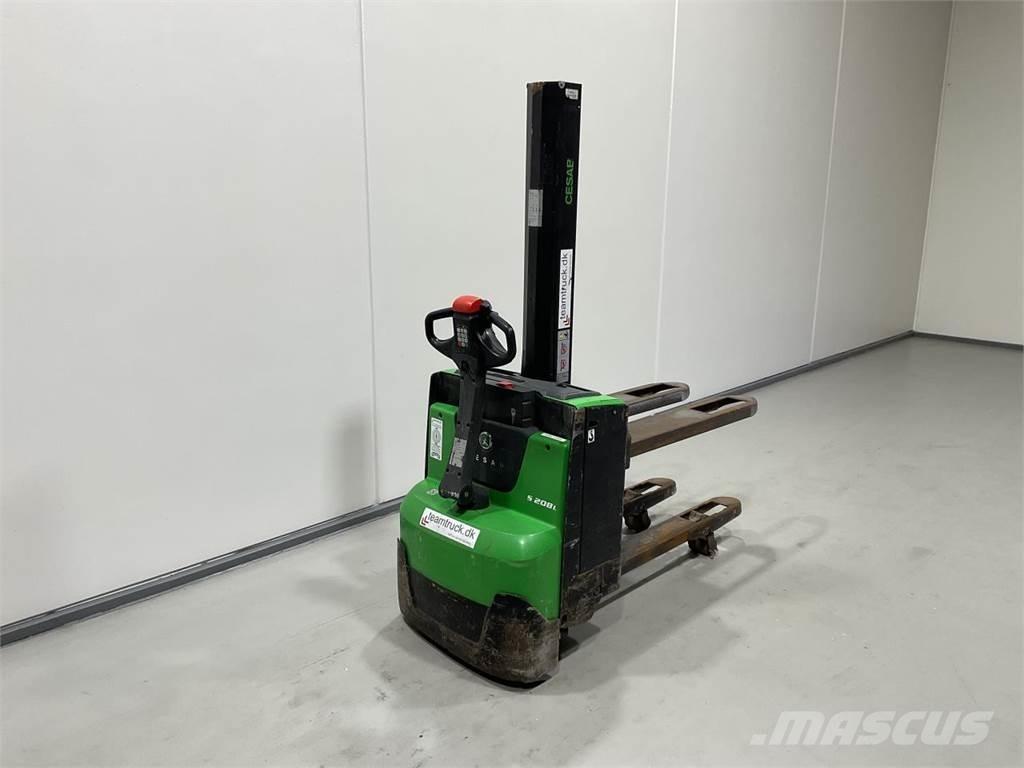 Cesab S208L Platvormiga virnastajad