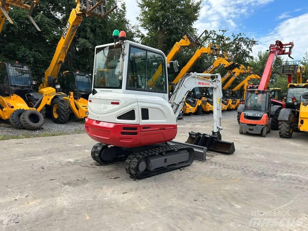 Takeuchi TB 230 Miniekskavaatorid < 7 t