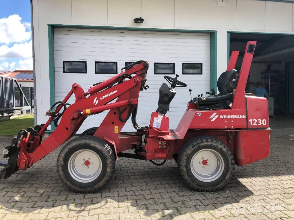 Weidemann 1230 Rataslaadurid