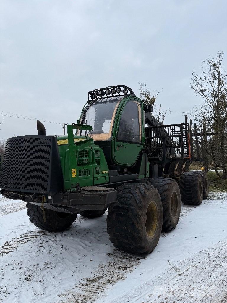 John Deere 1210 E Forwarderid